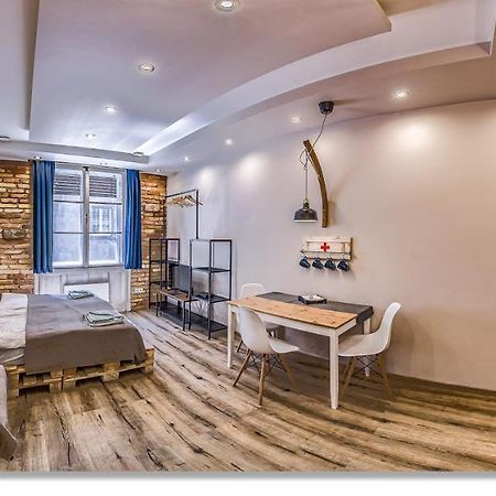 Downtown Boutique Suite Budapest Exterior foto