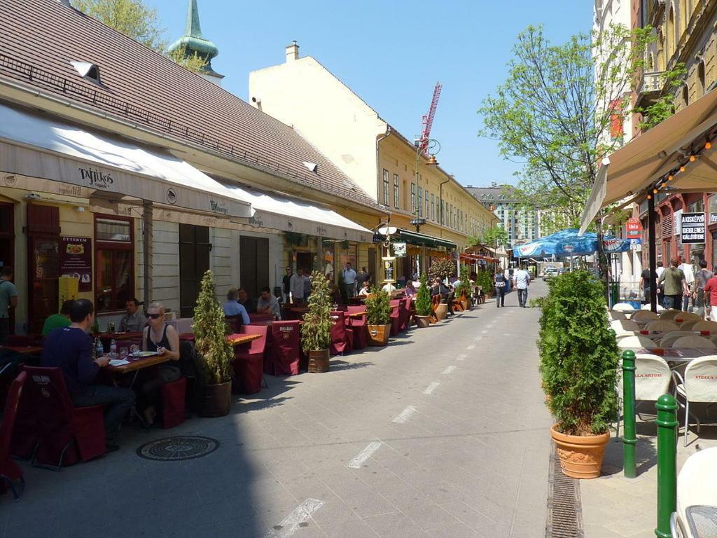 Downtown Boutique Suite Budapest Exterior foto